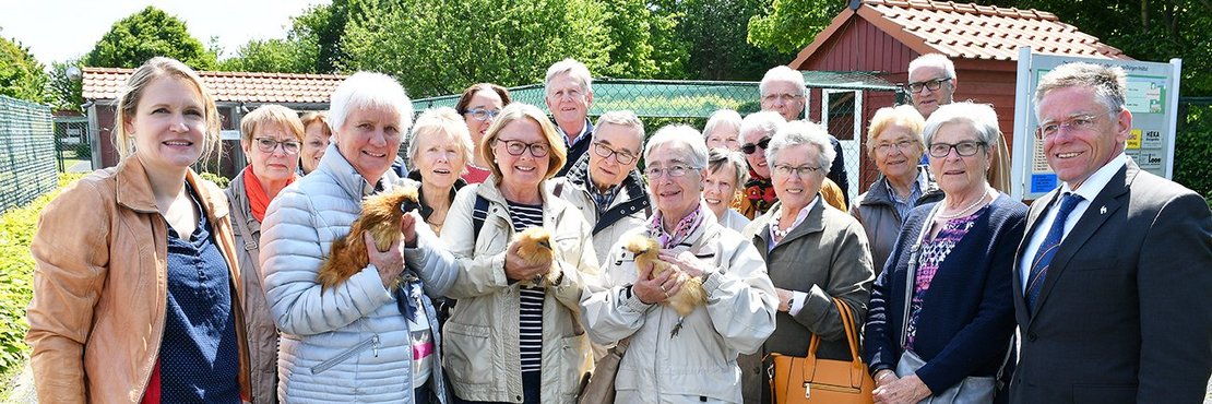 Besuchergruppe mit Landrat Hans-Jürgen Petrauschke