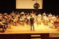 Gitarrenorchester auf einer Bühne