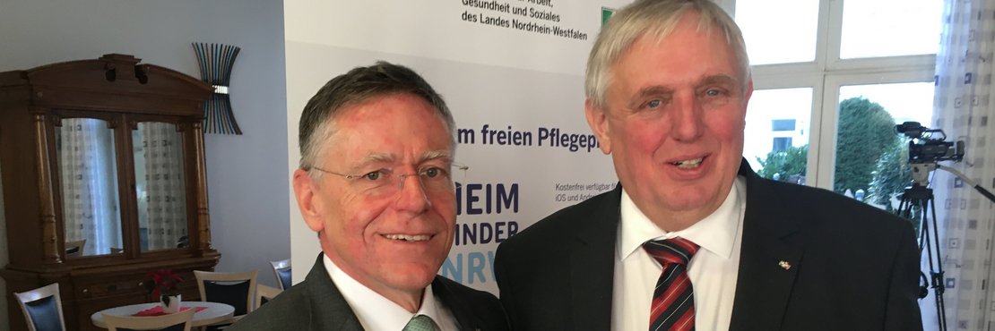 Landrat Hans-Jürgen Petrauschke mit Karl-Josef Laumann