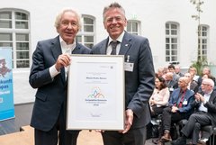 Herr Dr. Stephan Holthoff-Pförtner und Landrat Hans-Jürgen Petrauschke