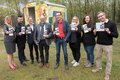 Sie stellten das neue Angebot vor (v.r.): Martin Farhadi, Laura Rehmet, Johanna Müchler und Andreas Stefen von der Einrichtung „Die Rübe“, Martin Köhne, Karsten Mankowsky, Dominik Danieluk (Referent des Alexius-/Josef-Krankenhauses) und Verena Krause vom Kreisgesundheitsamt 