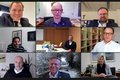 Landrat und Bürgermeisterin/Bürgermeister in einer Videokonferenz