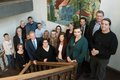 Personengruppe auf einer Treppe