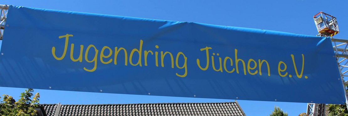 blauer Banner mit gelbem Schriftzug "Jugendring Jüchen e.V."