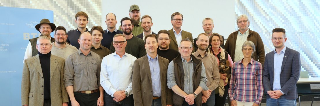 Gruppenfoto der erfolgreichen Asolvent*innen der Jägerprüfung