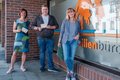 Familienbüroleiterin Petra Fliegen (r.), Hildegard Otten und Marco Turski