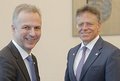 Seit einem Jahr ein gutes Gespann: Kreisdirektor Dirk Brügge (links) und Landrat Hans-Jürgen Petrauschke wollen den Rhein-Kreis Neuss weiter nach vorn bringen.