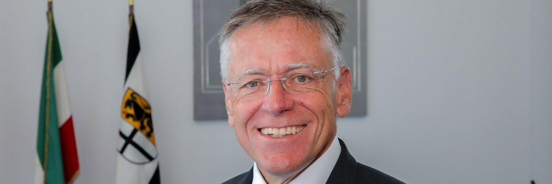Landrat Hans-Jürgen Petrauschke