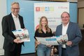 Foto von Kreisdirektor Dirk Brügge, Jessica Schillings und Robert Abts, Geschäftsführer der Wirtschaftsförderung bei der Vorstellung des neuen zdi-Programms