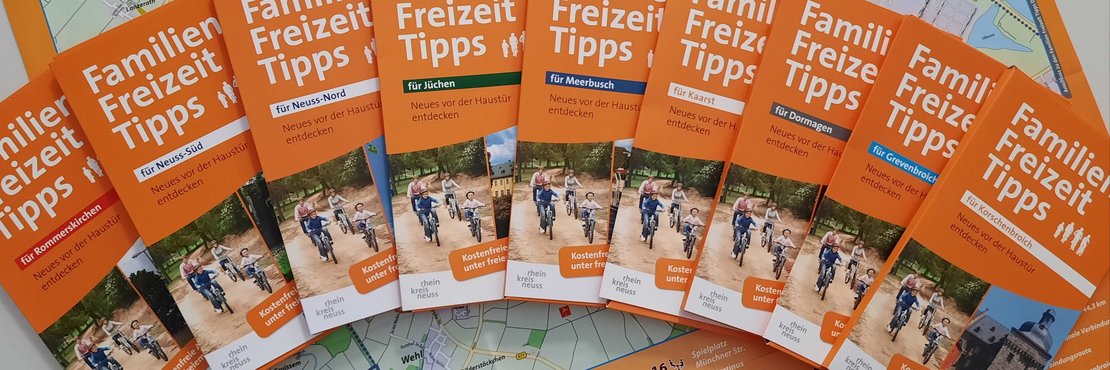 Broschüren  Familien Freizeit Tipps des Rhein-Kreises Neuss
