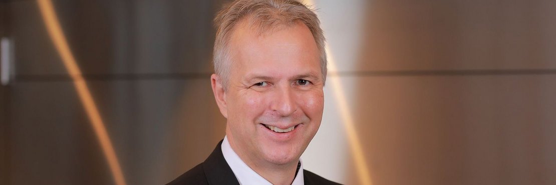 Kreisdirektor Dirk Brügge lächelnd