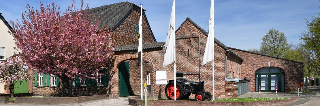 Außenansicht Kreiskulturzentrum Sinsteden