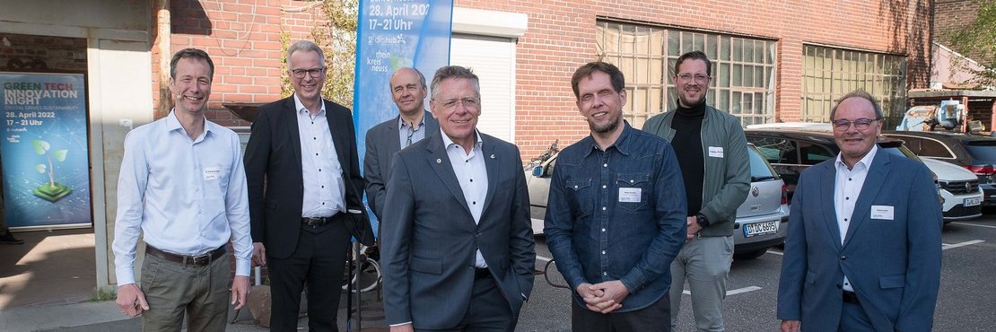 Dr. Klemens Gaida, Dirk Brügge, Friedrich Barth, Landrat Hans-Jürgen Petrauschke, Peter Hornik, Sebastian Gronwald und Robert Abts