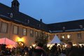 Weihnachtsmarkt auf einem Schlossgelände