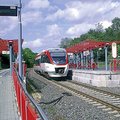 Die Regionbahn am Bahnsteig © Rhein-Kreis Neuss