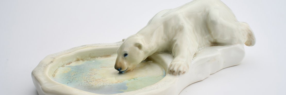 Tierfigur vollplastischer Eisbär, Royal Copenhagen 1902