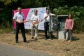 Landrat Hans-Jürgen Petrauschke, Bürgermeister Dr. Martin Mertens, Martin Philipp und Marina Tressel