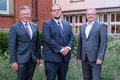 Landrat Hans-Jürgen Petrauschke (1.v.l.), Dezernent Gregor Küpper (2.v.l.), Personalamtsleiter Jörg Arndt